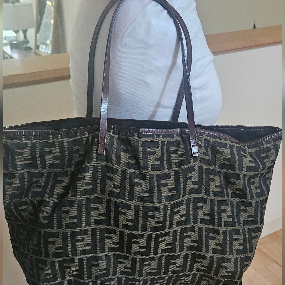 Fendi ZUCCA Tote / Carry All Handbag With Leather Pouch Signature Monogram EUC